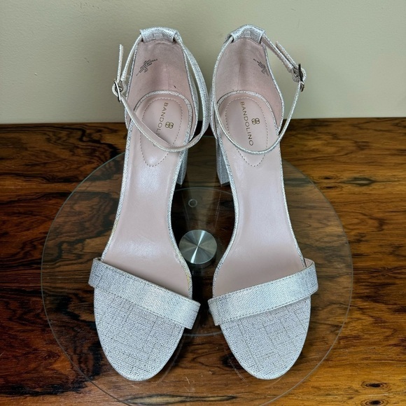 BANDOLINO Women's Armory Dress Sandals - silver metallic - size 10 - Picture 5 of 13